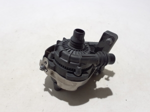 BMW X 7 G07 (2018–2026) Auxiliary water pump 945503804 - 4