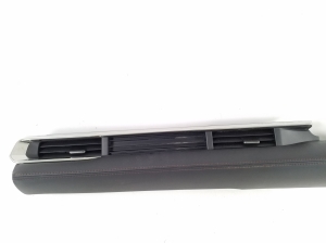 Mazda 3 IV (2019–2026) Dashboard air vent grilles BDGF6471X - 2