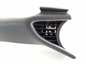 Mazda 3 IV (2019–2026) Dashboard air vent grilles BDGF6471X - 4