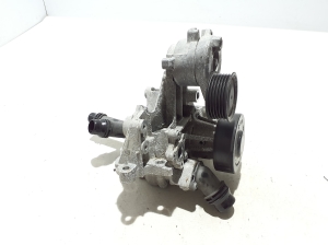 BMW X 7 G07 (2018–2026) Ūdens sūknis 9453667 - 4