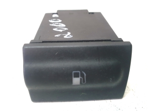 Skoda Octavia I (1996–2004) Fuel filler door release switch 1U0959833C - 4