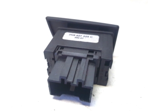 Volkswagen Multivan V (2003–2026) Rear window opening switch 7H5927225C - 4