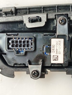Kia XCEED I (2019–2026) Käigukangi viimistlus 84652J7ZA0 - 4
