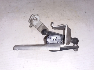 BMW X 7 G07 (2018–2026) Sensor an der Hinterradnabe 83301076 - 2
