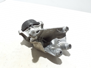 BMW X 7 G07 (2018–2026) Engine mount 2987952 - 3