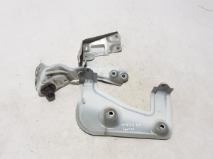   Front fender bracket  - 7418219 