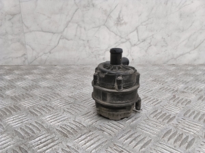 Auxiliary water pump - 10625728
