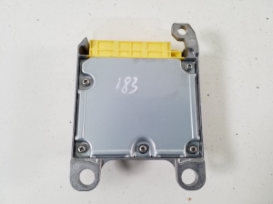 LEXUS RX GGL1 (2009–2015) Airbag module 8917048400 - 3