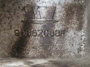 Chrysler Voyager IV (2001–2007) Oil pan 90862088F - 3