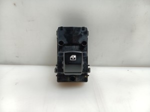 Kia XCEED I (2019–2026) Front door glass switch 93580J7050 - 5