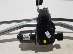BMW X 7 G07 (2018–2026) Scheibenwischermechanismus 5A45FD1 - 2