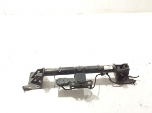 Tow hitch - 6884623