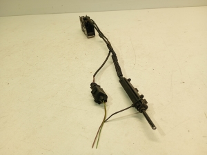 AUDI A4 B8 (2007–2016) Hood latch 8T1823746 - 2