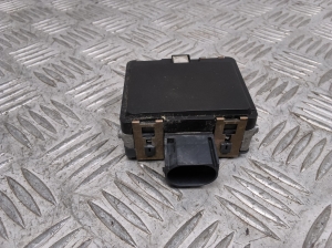 Pimeda nurga radar Distronic - 11161453