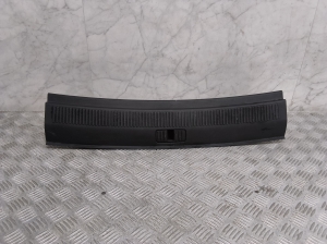   Trunk interior trim  - 10865235 