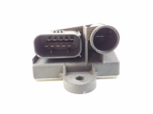 Infiniti Q30 (2015–2018) Glow plug relay A6519003103 - 2