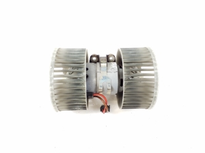 Moteur de ventilateur d’habitacle - 3453729