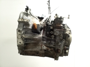 TOYOTA RAV 4 A4 (2012–2018) Ātrumkārba 3030042260 - 2
