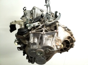TOYOTA RAV 4 A4 (2012–2018) Ātrumkārba 3030042260 - 3
