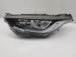 TOYOTA Yaris (2011–2020) Headlight K08 - 7