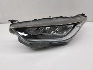 TOYOTA Yaris (2011–2020) Headlight K08 - 8