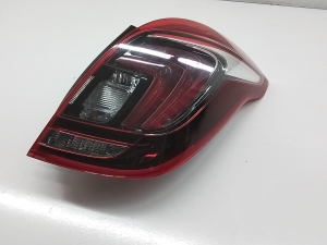Opel Mokka (2012–2020) Hintere Eckleuchte und ihre Teile 42558887 - 5