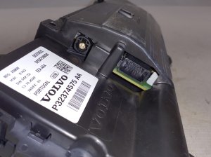 VOLVO XC60 (2017–2026) Instrument cluster 32374575 - 5