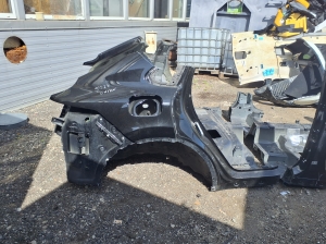 Rear fender and its parts - 9Y3809036Y