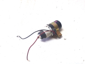 Mazda 6 (2002–2007) Front headlight washer motor GJ6E51811 - 2