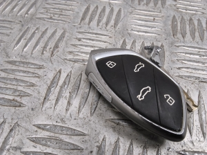 MG, Marvel R EV (2021–2026) Ignition key - 3