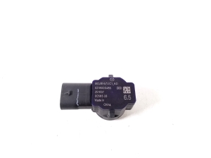 Mazda 3 IV (2019–2026) Front parking sensor B0J867UC16D - 2