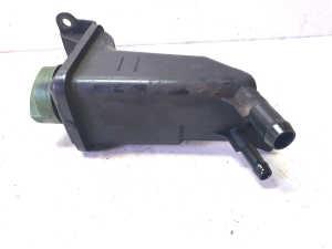 AUDI A4 B6 (2000–2005) Ausgleichsbehälter Servolenkung 8E0422373 - 2
