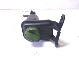 AUDI A4 B6 (2000–2005) Ausgleichsbehälter Servolenkung 8E0422373 - 3