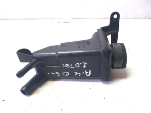 AUDI A4 B7 (2004–2008) Ausgleichsbehälter Servolenkung 8E0422373B - 2