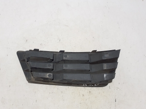   Grille inférieure de pare-chocs avant  - 8W0807681B 
