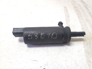Motor der Scheinwerferwaschanlage vorne - 67128377613