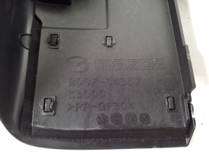 Mazda 3 IV (2019–2026) Stūres statņa apdare BDGF64357 - 3