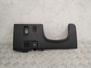 Dashboard trim - 10950830