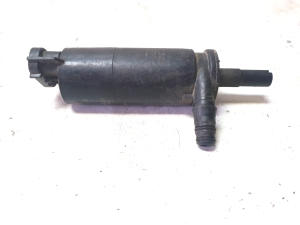 Saab 9-5 (1997–2010) Front headlight washer motor 13157637 - 2