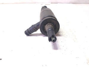 Saab 9-5 (1997–2010) Front headlight washer motor 13157637 - 3