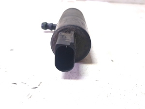 Mercedes Benz CLK-Class 209 (2002–2009) Front windshield washer pump 2108691221 - 2