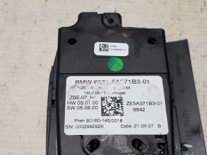 BMW X6 G06 / F96 (2019–2026) Displeja slēdzis 5A371B3 - 4