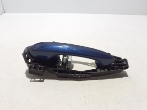 BMW X6 G06 / F96 (2019–2026) Front door external opening handle and its details - 2