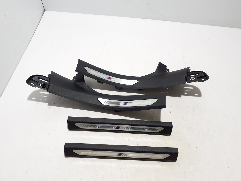 BMW X6 G06 / F96 (2019–2026) Inner sill trim BMW X6 G06 / F96 (2019–2026) Inner sill trim