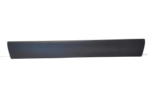 Middle pillar molding - A9106905300