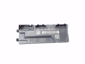   Module de commande du hayon  - 7P5959107E 