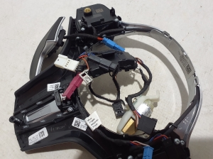 BMW X6 G06 / F96 (2019–2026) Slēdzis uz stūres 9873220 - 4