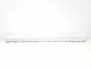   Schwellerverkleidung außen  - 95B854883A 