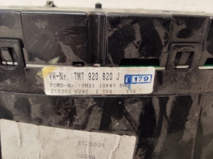Instrument cluster - 7M7920820J