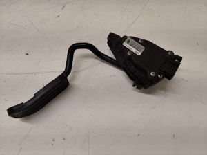 Accelerator pedal - 7M3721603D
